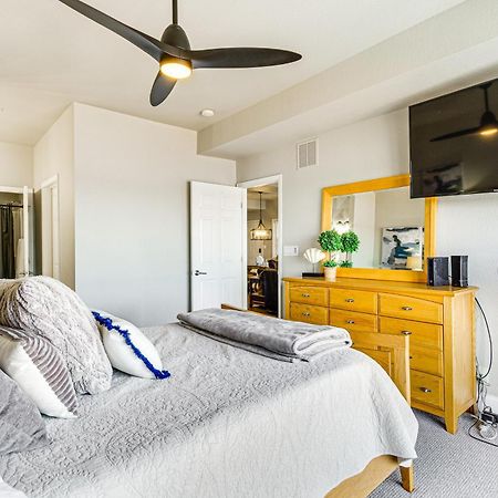 Waterfront Lake Ozark Condo With Deck And Pools Exterior foto